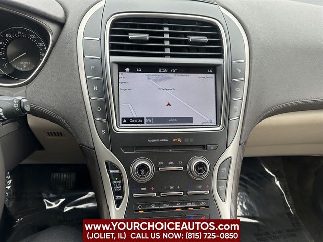 2017 Lincoln MKX Reserve FWD - 22456096 - 40