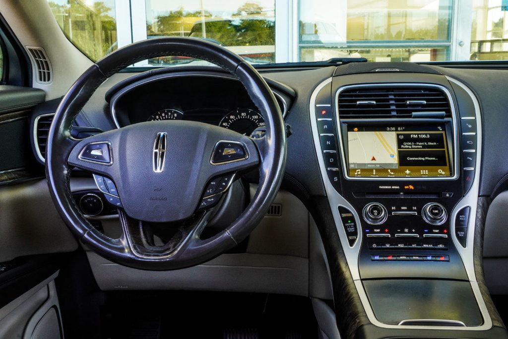 Lincoln MKX photo 18
