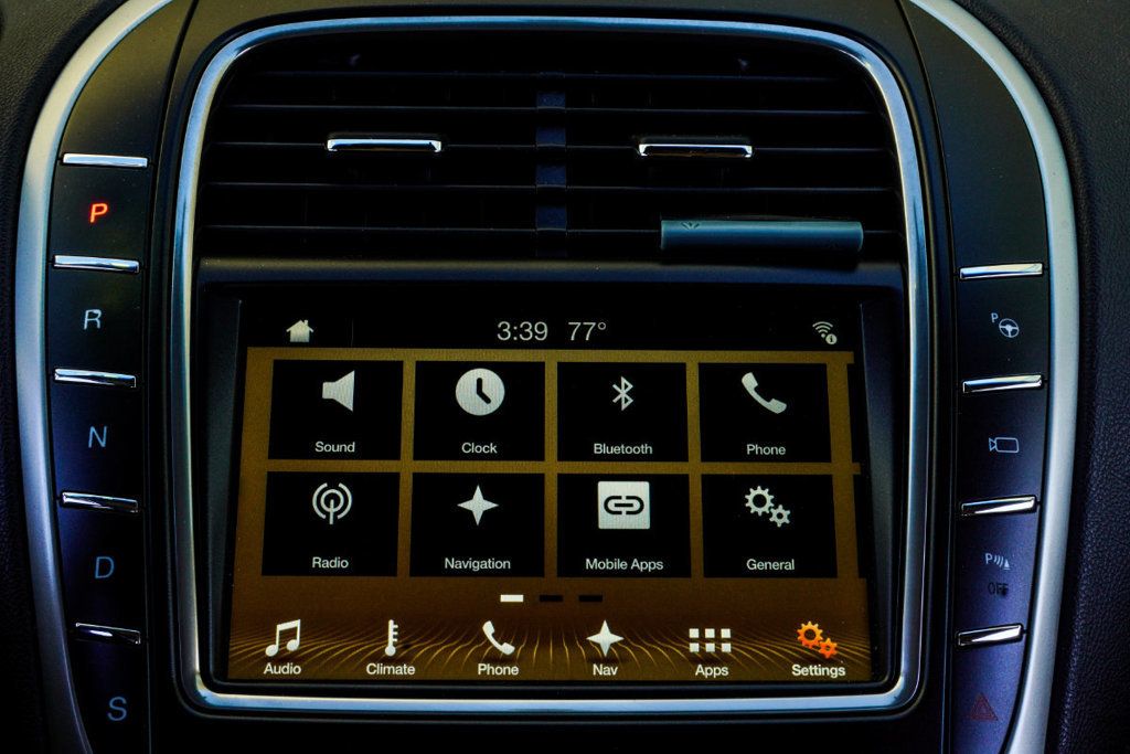 Lincoln MKX photo 26