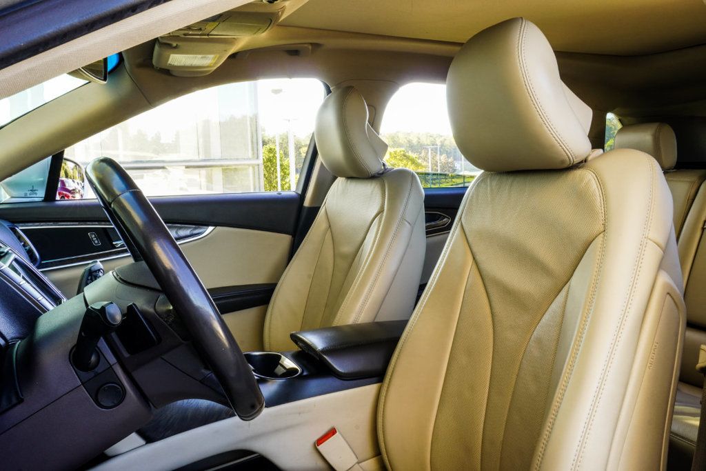 Lincoln MKX photo 37