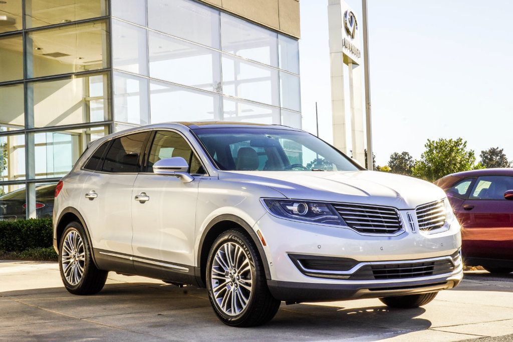Lincoln MKX photo 4