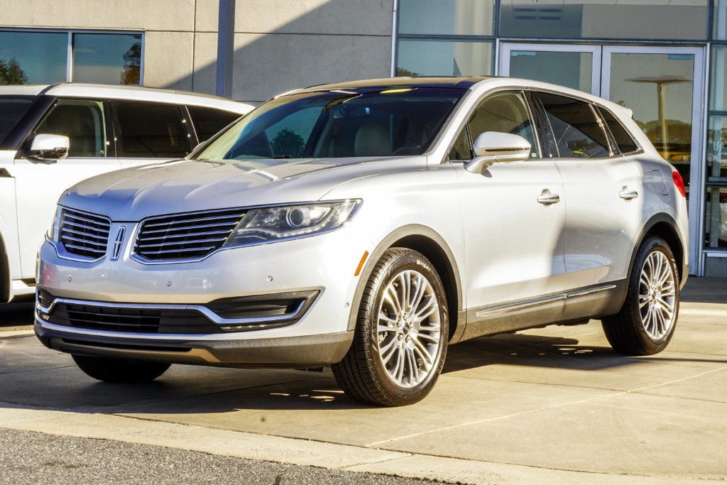 Lincoln MKX photo 9