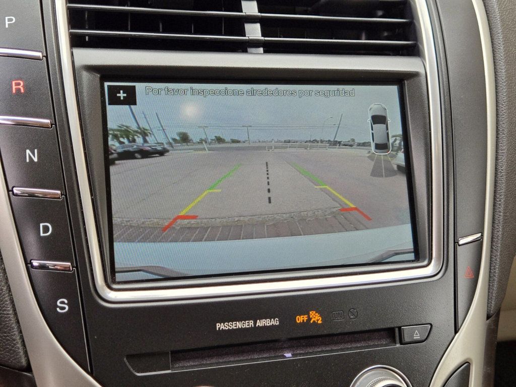 2017 Lincoln MKX Select FWD - 22974466 - 17