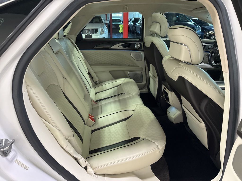 2017 Lincoln MKZ Black Label AWD - 23031565 - 36