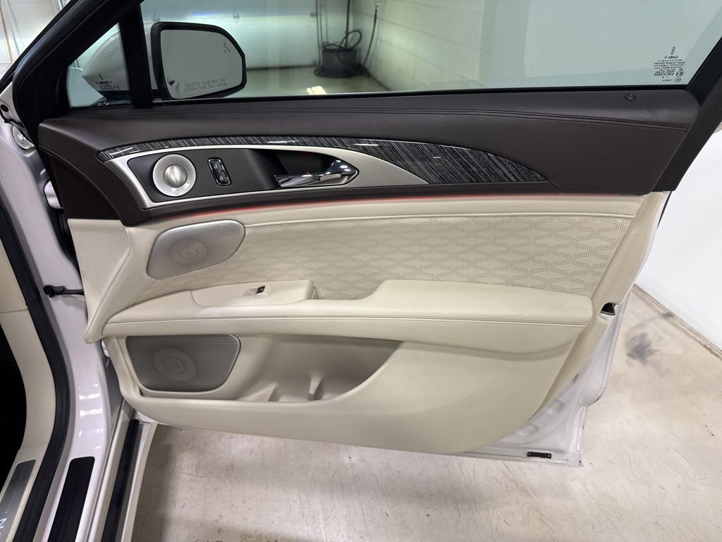 2017 Lincoln MKZ Black Label AWD - 23031565 - 45