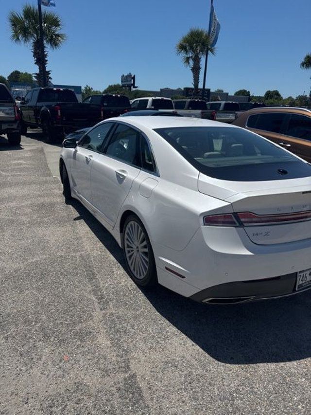 2017 Lincoln MKZ Hybrid Reserve FWD - 23030021 - 8