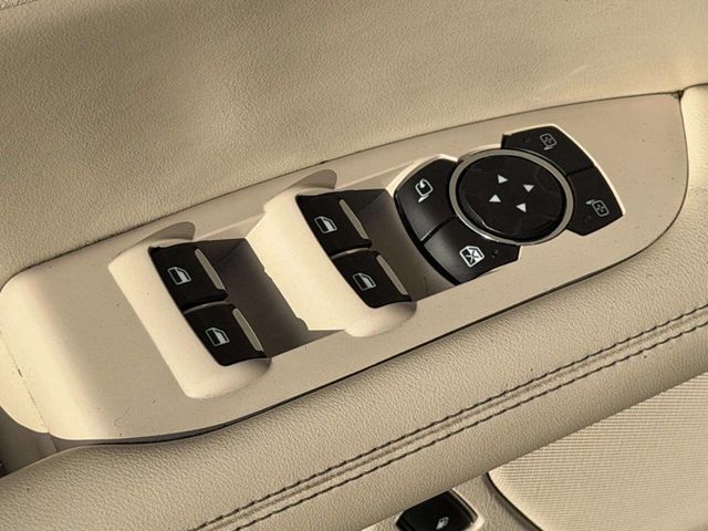 2017 Lincoln MKZ Hybrid Select FWD - 22986773 - 10