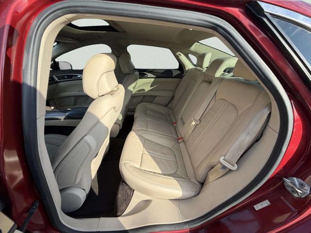 2017 Lincoln MKZ Hybrid Select FWD - 22986773 - 18