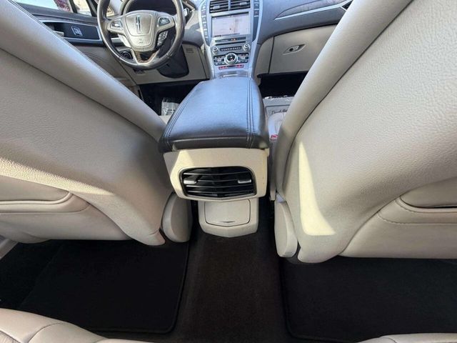 2017 Lincoln MKZ Hybrid Select FWD - 22986773 - 24