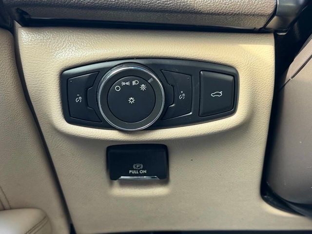 2017 Lincoln MKZ Hybrid Select FWD - 22986773 - 38