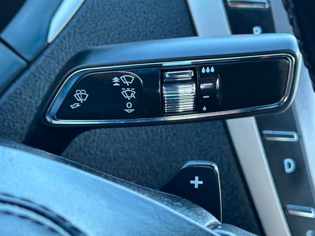 2017 Lincoln MKZ Reserve FWD - 22940960 - 35