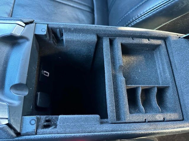 2017 Lincoln MKZ Reserve FWD - 22940960 - 52