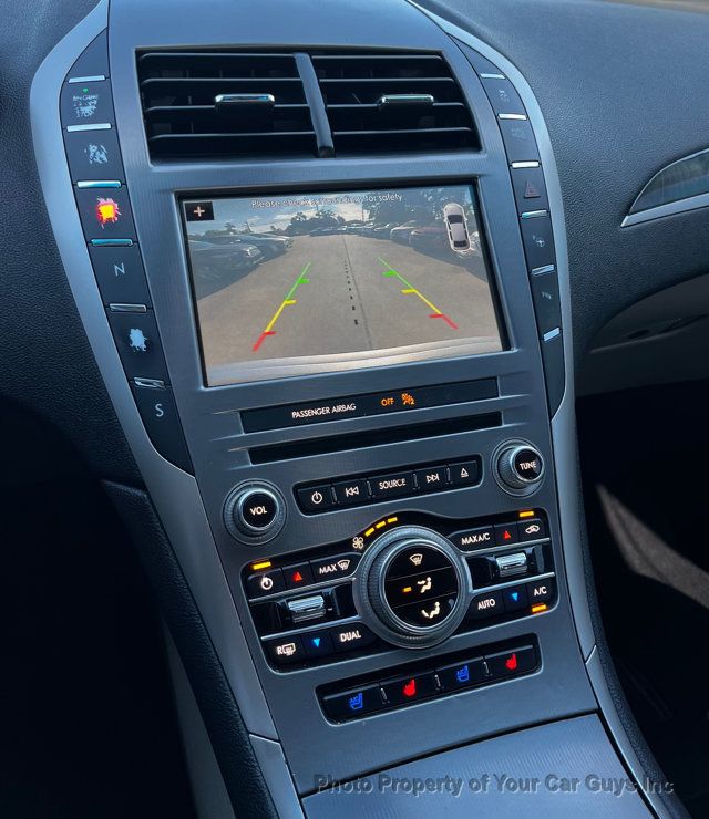 2017 Lincoln MKZ Reserve FWD - 23090944 - 21