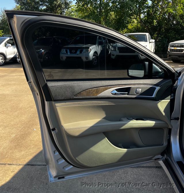 2017 Lincoln MKZ Reserve FWD - 23090944 - 29
