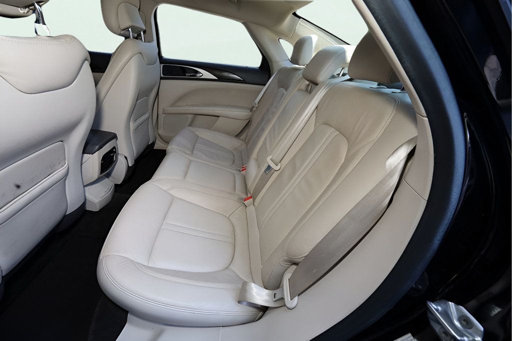 2017 Lincoln MKZ Select photo 13