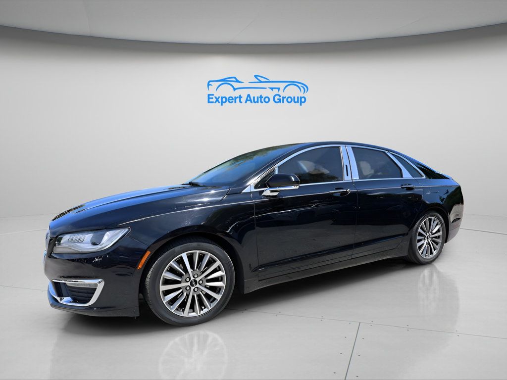 2017 Lincoln MKZ Select photo 3