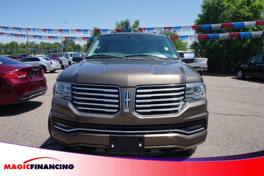 2017 Lincoln Navigator 4x2 Select - 22865310 - 0