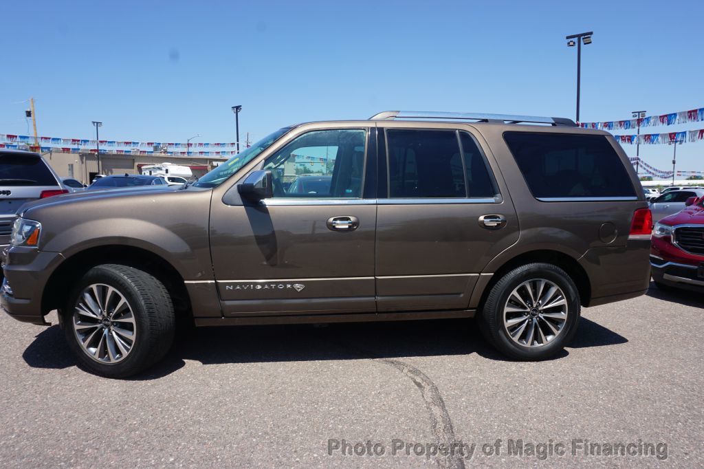 2017 Lincoln Navigator 4x2 Select - 22865310 - 2