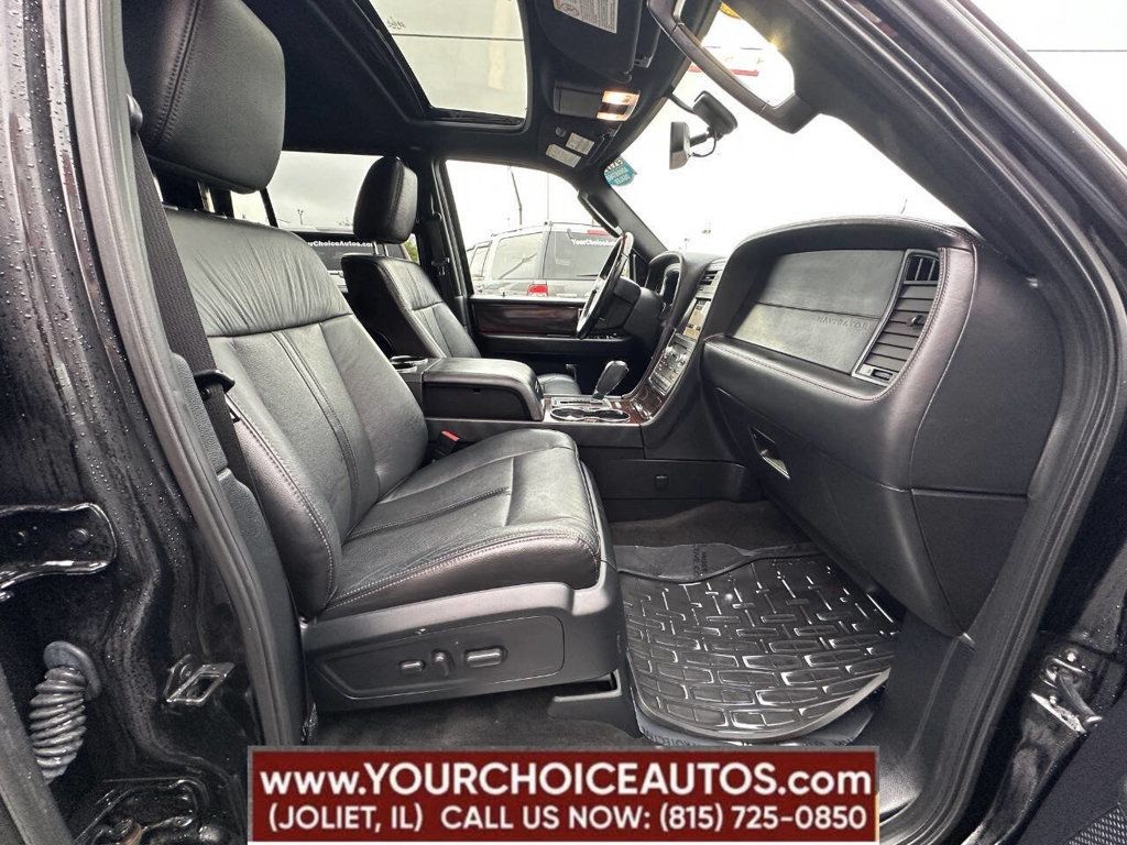 2017 Lincoln Navigator 4x4 Reserve - 22840314 - 27