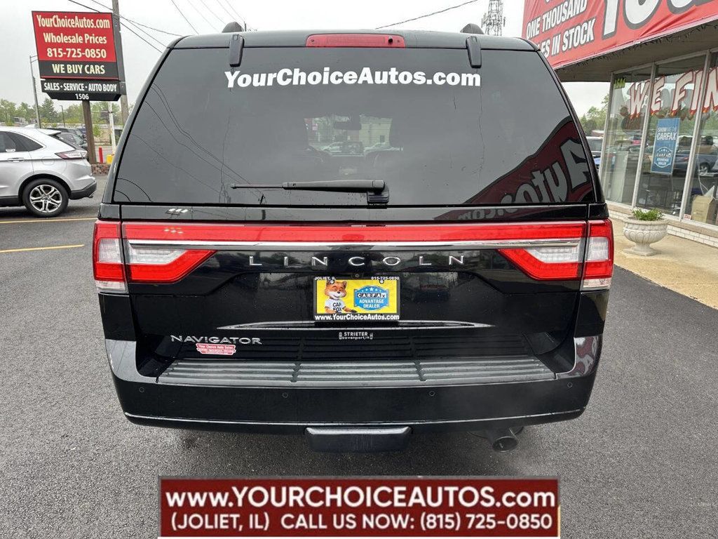 2017 Lincoln Navigator 4x4 Reserve - 22840314 - 3