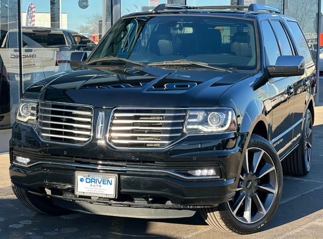 2017 Lincoln Navigator 4x4 Reserve - 22742350 - 40