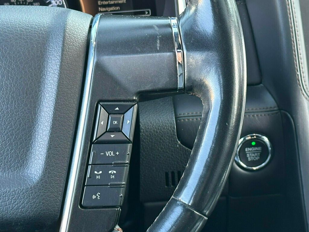 2017 Lincoln Navigator 4x4 Reserve - 22107007 - 29