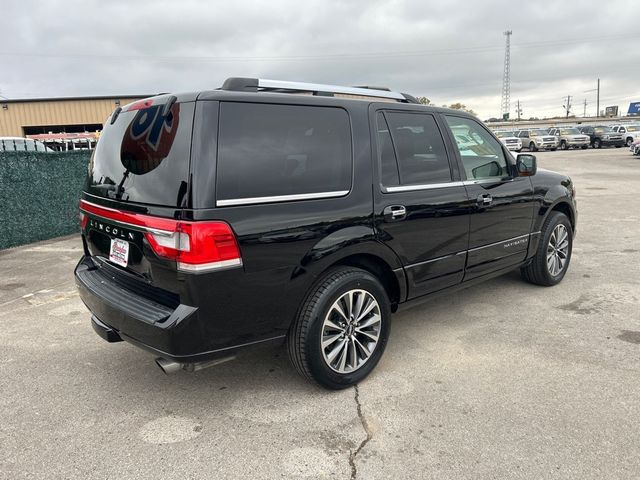 2017 Lincoln Navigator 4x4 Select - 22938352 - 3