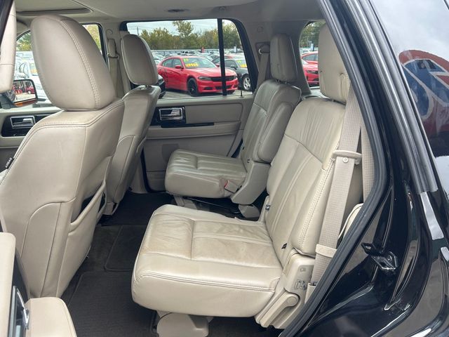 2017 Lincoln Navigator 4x4 Select - 22938352 - 7