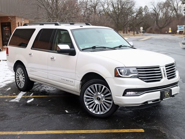 2017 Lincoln Navigator L 4x4 Select - 22747675 - 9