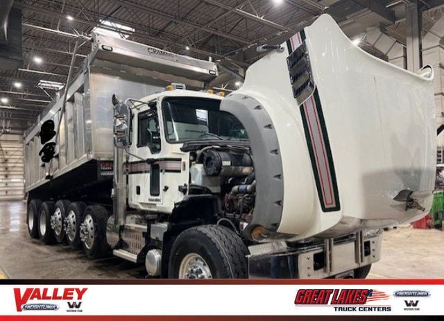 2017 Mack GRANITE  - 23037072 - 0