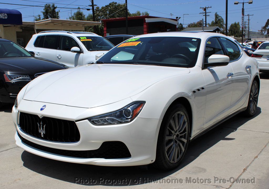 2017 Maserati Ghibli photo 19