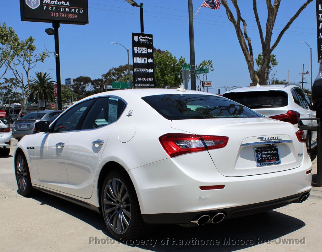 2017 Maserati Ghibli photo 5