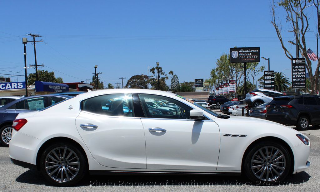 2017 Maserati Ghibli photo 7
