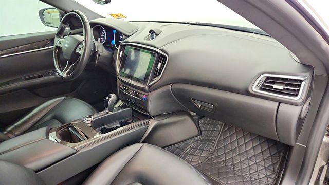 2017 Maserati Ghibli 3.0L w/ 20'' GTS Forged Wheels - 23019780 - 24