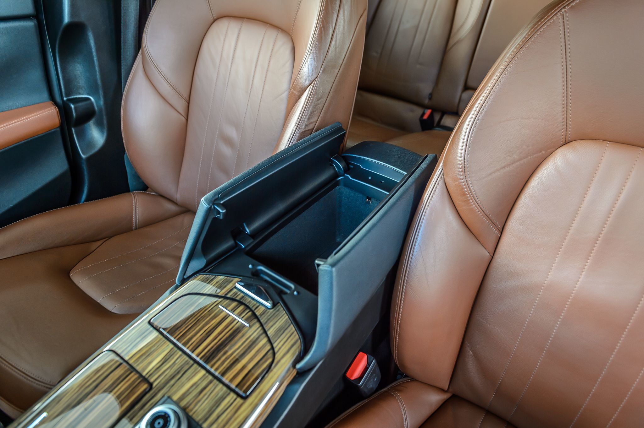 2017 Maserati Ghibli photo 33