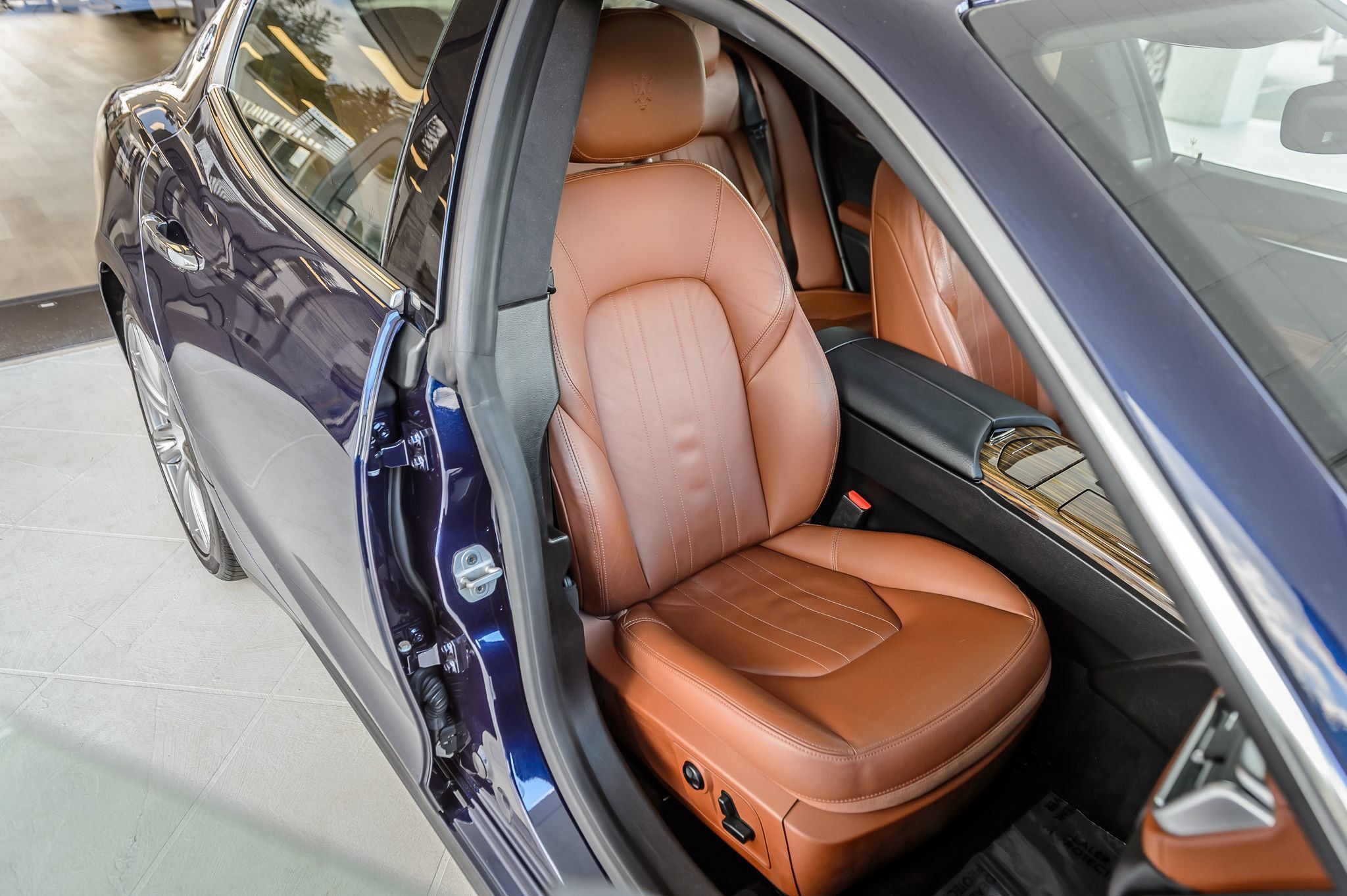 2017 Maserati Ghibli photo 44
