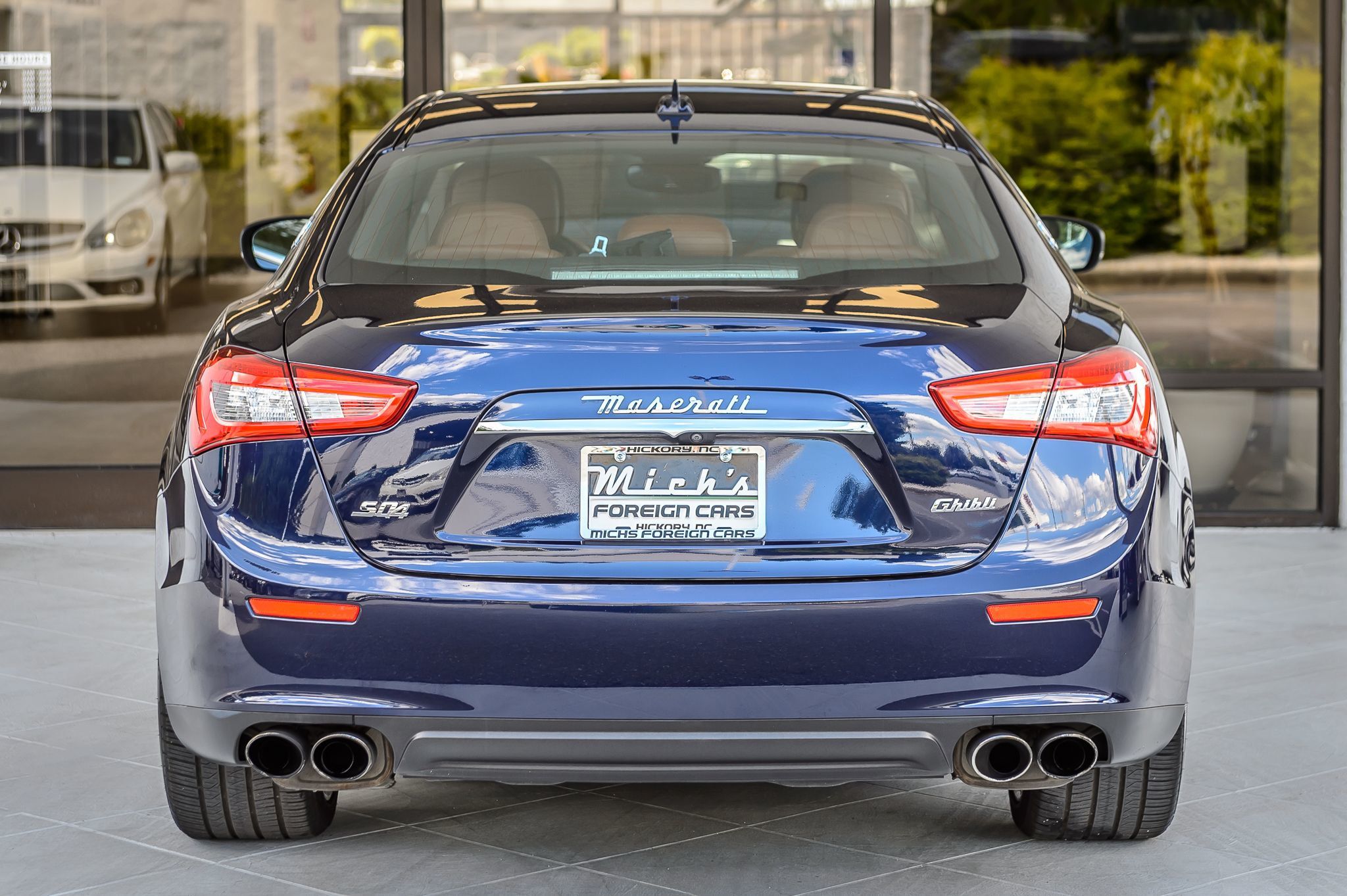 2017 Maserati Ghibli photo 8