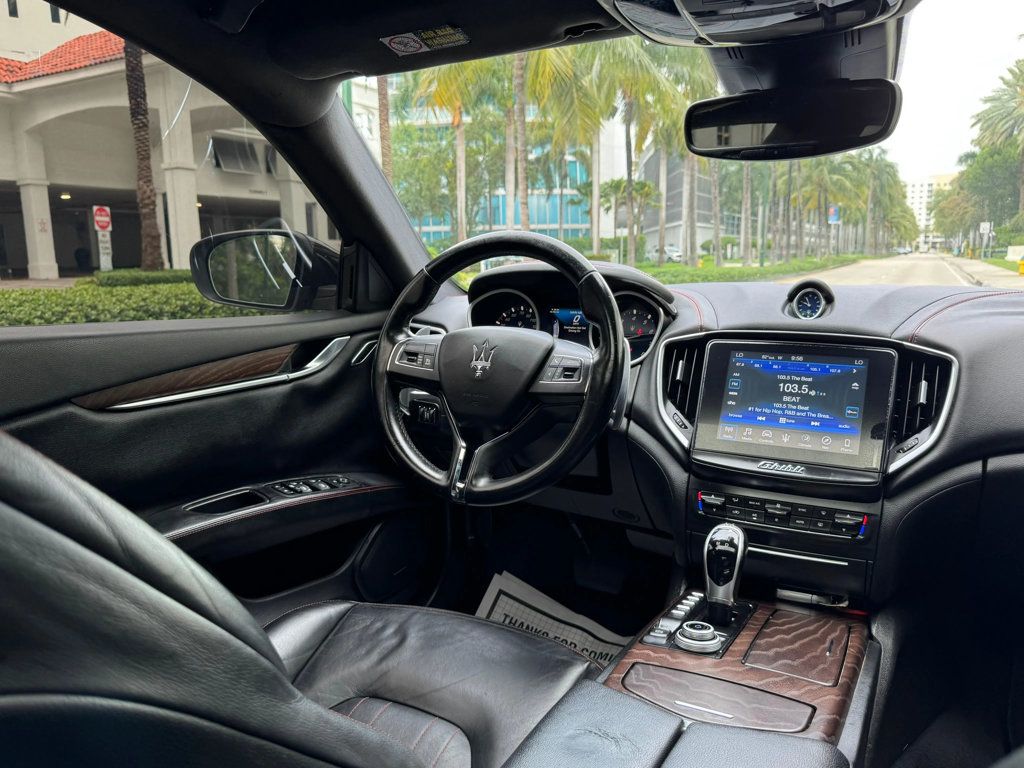 2017 Maserati Ghibli S Q4 3.0L - 23036016 - 21