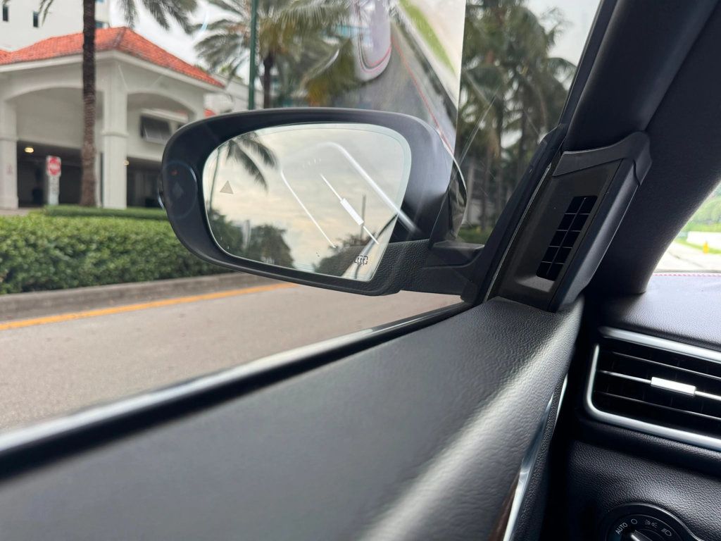 2017 Maserati Ghibli S Q4 3.0L - 23036016 - 26