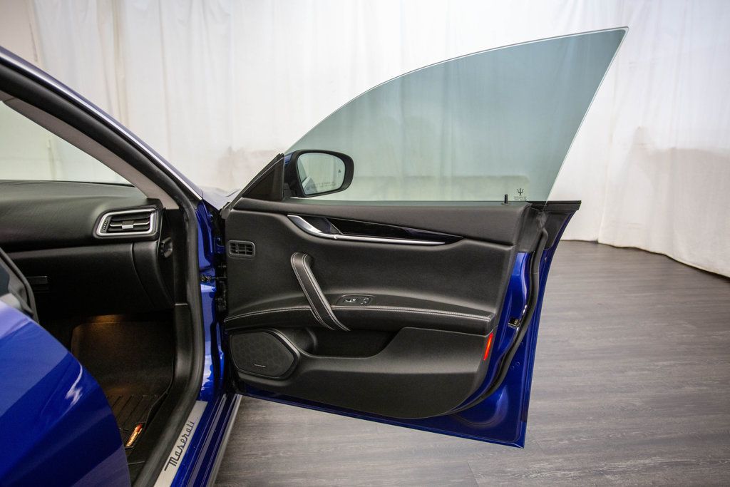 2017 Maserati Ghibli S Q4 3.0L - 22535786 - 16