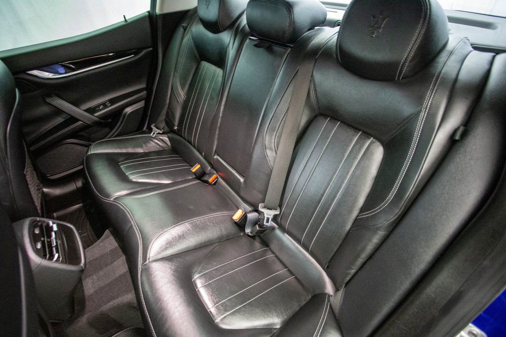 2017 Maserati Ghibli S Q4 3.0L - 22535786 - 24