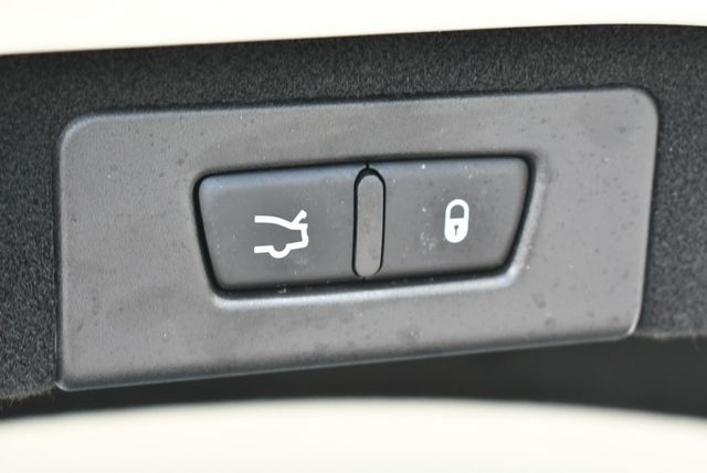 2017 Maserati Ghibli S Q4 3.0L Sedan W/Premium & Driver Assistance Packages - 22902765 - 16