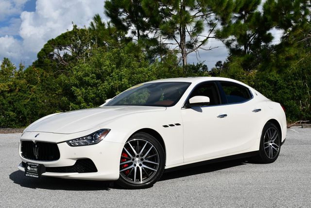 2017 Maserati Ghibli S Q4 3.0L Sedan W/Premium & Driver Assistance Packages - 22902765 - 21
