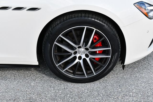2017 Maserati Ghibli S Q4 3.0L Sedan W/Premium & Driver Assistance Packages - 22902765 - 61