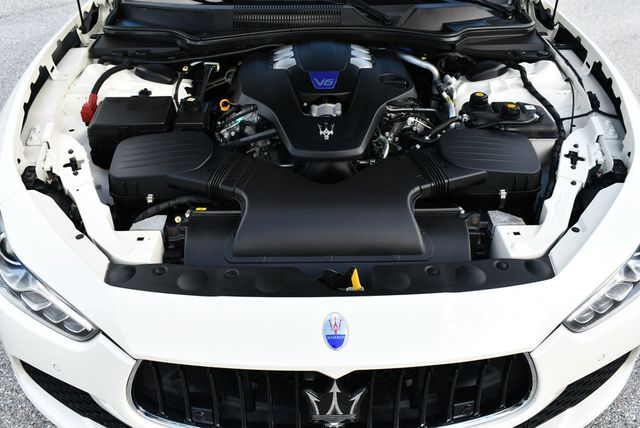 2017 Maserati Ghibli S Q4 3.0L Sedan W/Premium & Driver Assistance Packages - 22902765 - 63