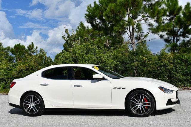 2017 Maserati Ghibli S Q4 3.0L Sedan W/Premium & Driver Assistance Packages - 22902765 - 7