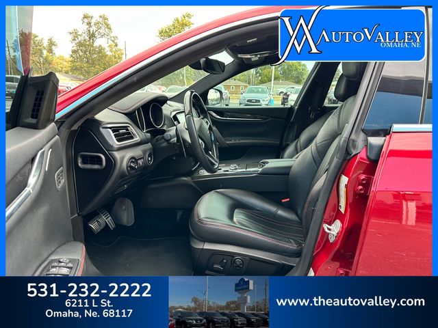 2017 Maserati Ghibli S Q4 Sedan 4D - 22938997 - 14