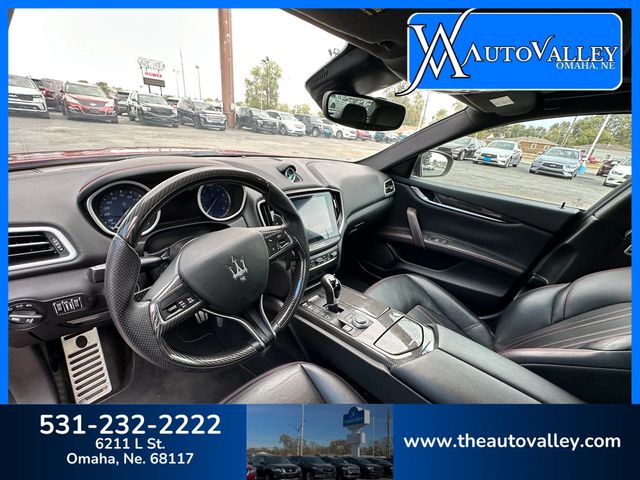 2017 Maserati Ghibli S Q4 Sedan 4D - 22938997 - 16