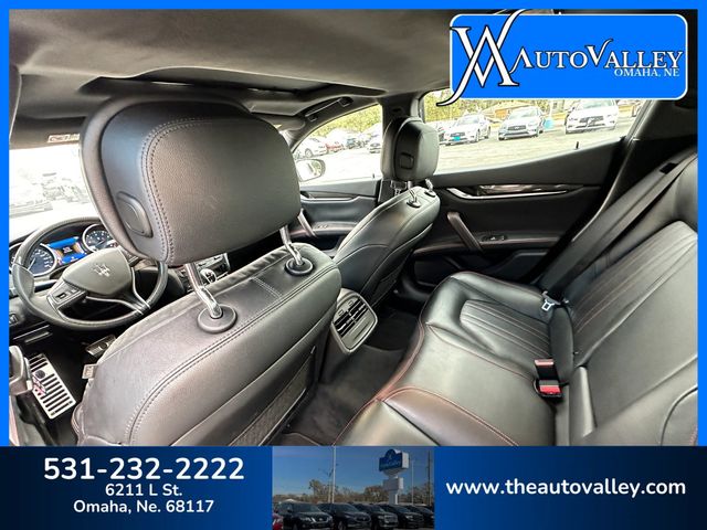 2017 Maserati Ghibli S Q4 Sedan 4D - 22938997 - 24