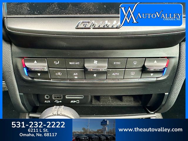 2017 Maserati Ghibli S Q4 Sedan 4D - 22938997 - 39